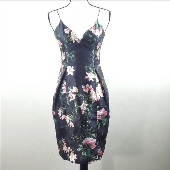 TALULAH Dresses & Skirts - NWOT Talulah Black Floral Cocktail Dress